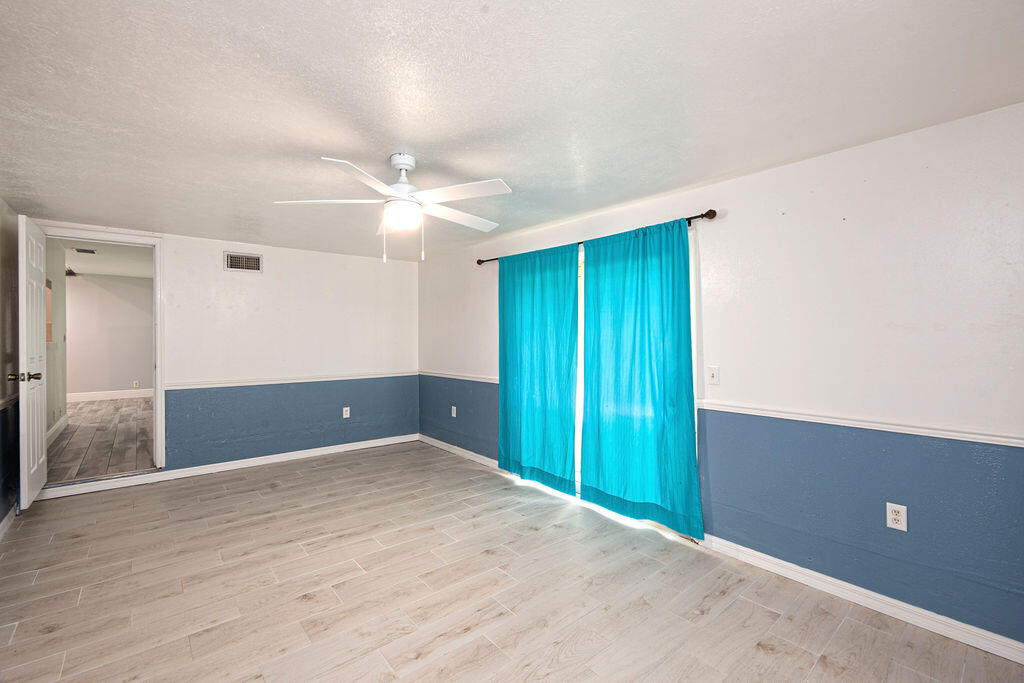 HARBOR ESTATES - Residential