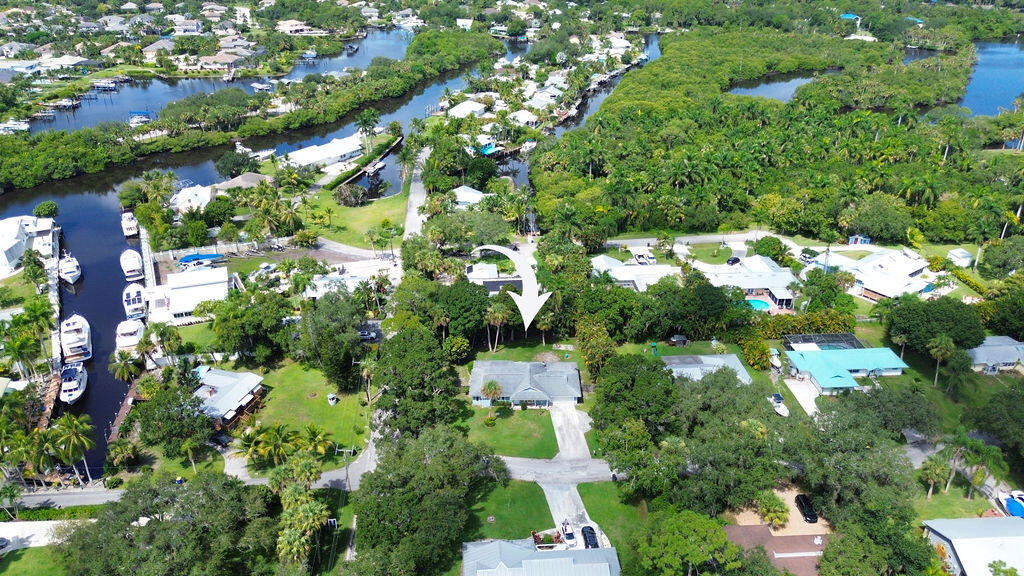 HARBOR ESTATES - Residential