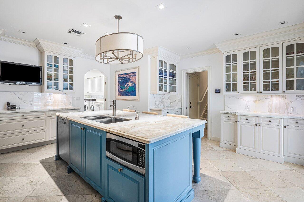 BOULEVARD ESTATES - Residential