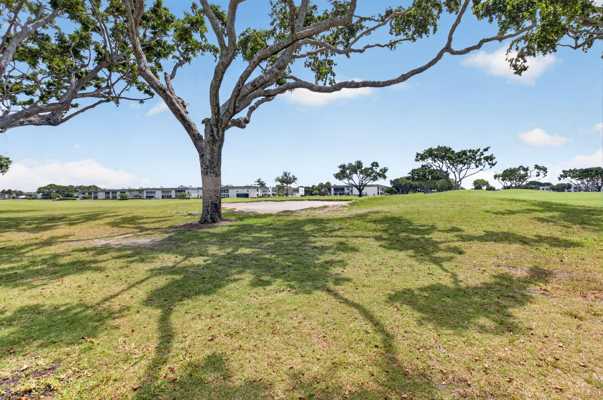 KINGS POINT FLANDERS CONDOS - Residential