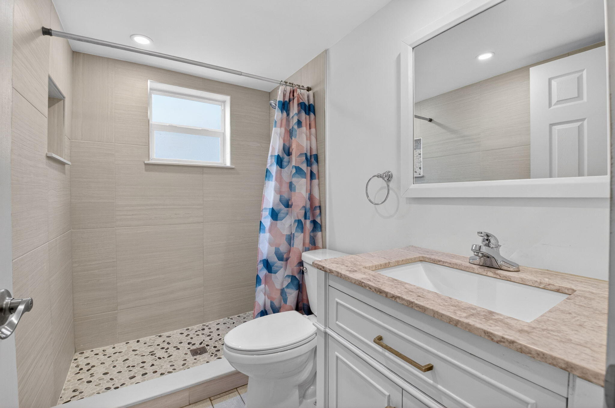 KINGS POINT FLANDERS CONDOS - Residential