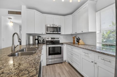 Tiny photo for 14 Flanders #A, Delray Beach, FL 33484 (MLS # B26033815)