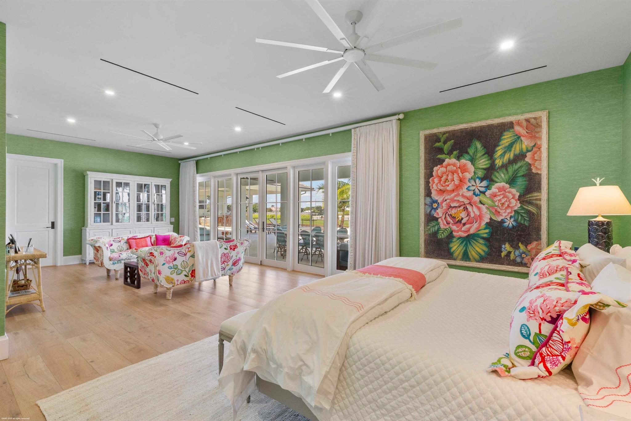 PALM BEACH POINT EAST - Residential