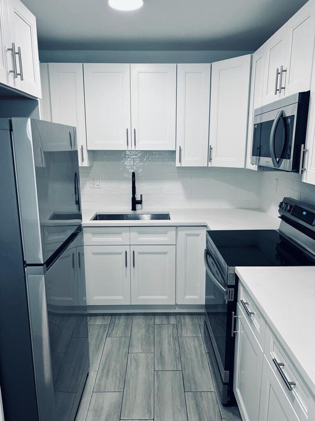 Photo of 930 N 14th Court, Hollywood, FL 33020 (MLS # B26042634)