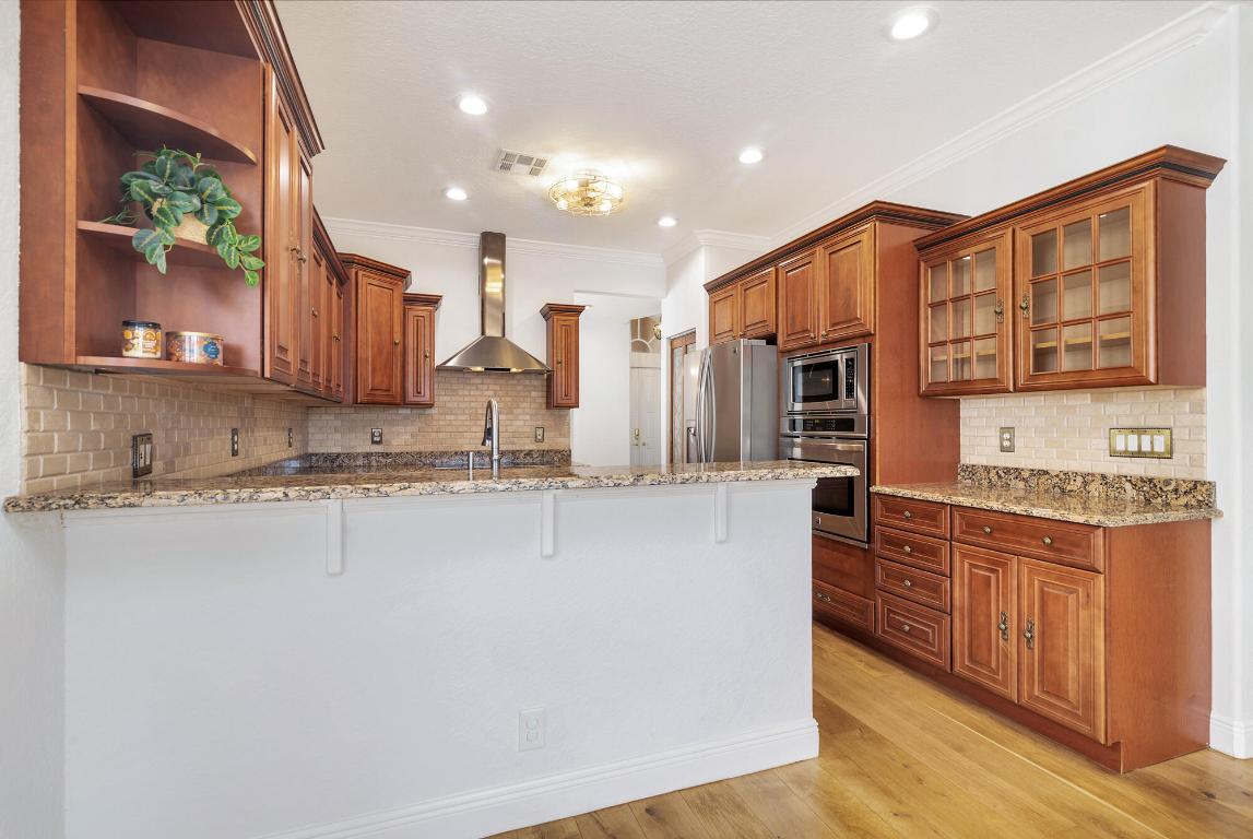 PALMS AT ATLANTIS - Residential Lease