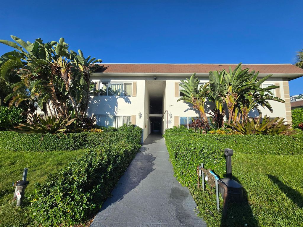 Photo of 201 SE 6th Avenue, Pompano Beach, FL 33060 (MLS # B26009955)