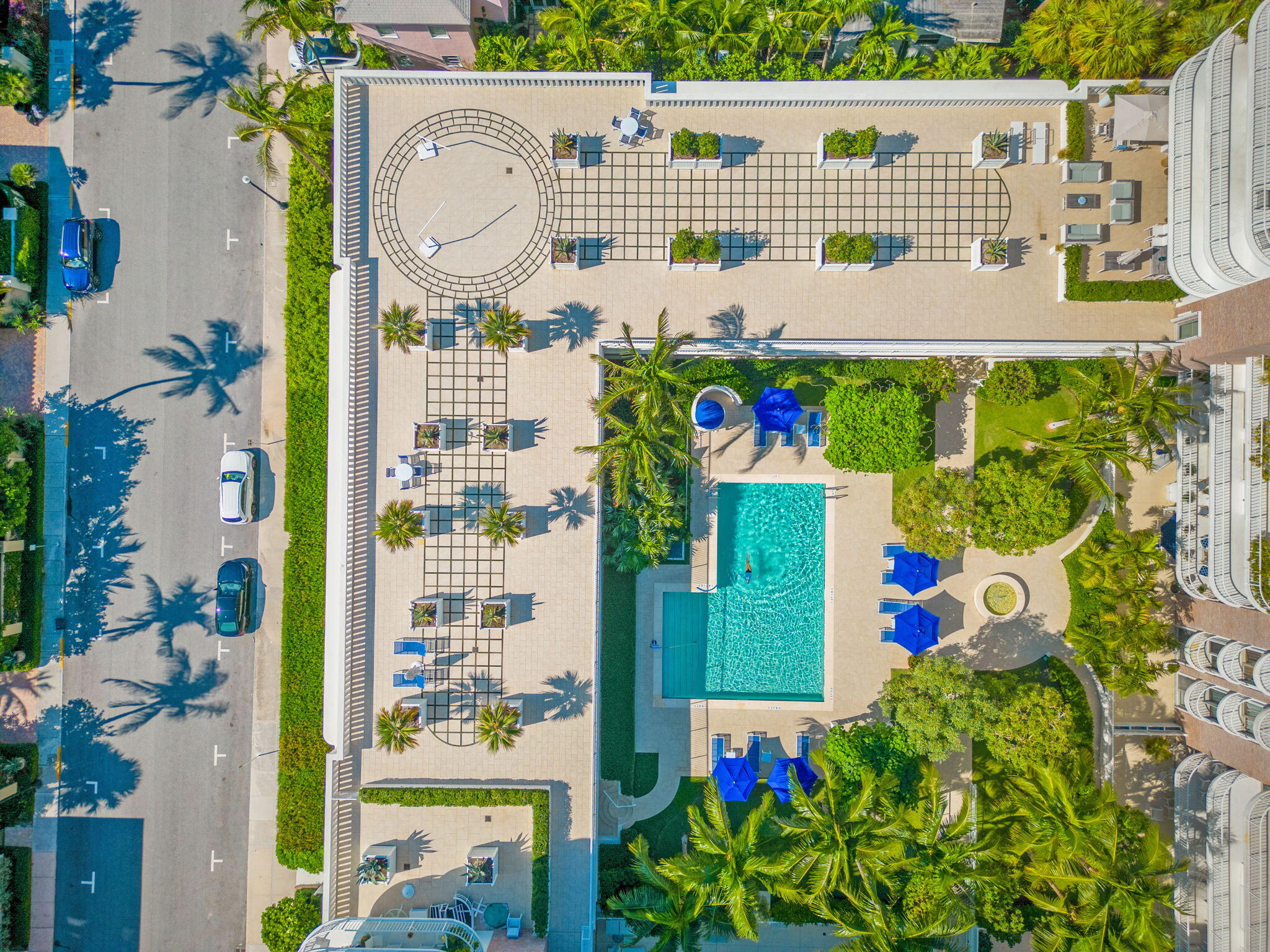 WINTHROP HOUSE CONDO - Residential