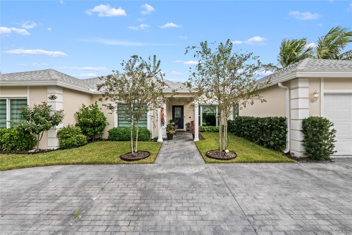 4906 N Travelers Palm Lane