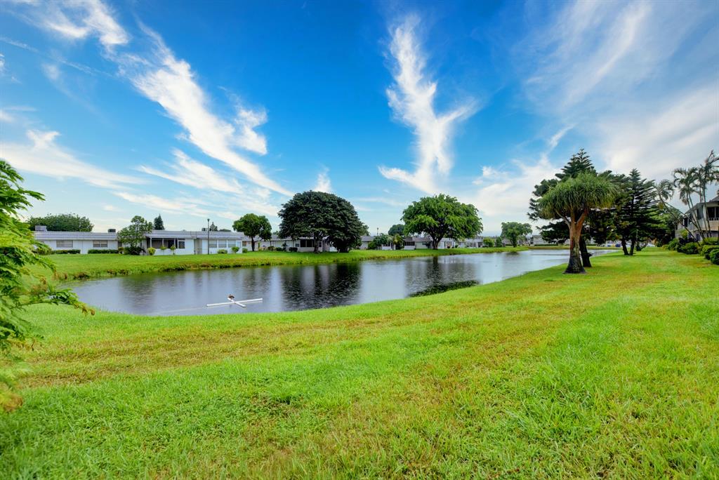 KINGS POINT BRITTANY CONDOS - Residential