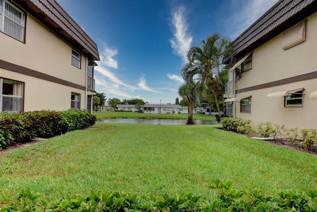 KINGS POINT BRITTANY CONDOS - Residential