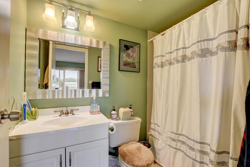 KINGS POINT BRITTANY CONDOS - Residential