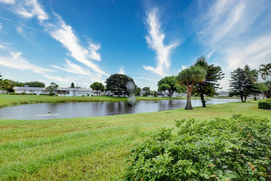 KINGS POINT BRITTANY CONDOS - Residential