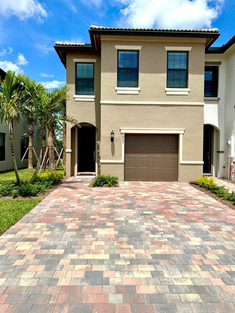Photo of 4845 Chantilly Road, Lake Worth, FL 33467 (MLS # B26041082)