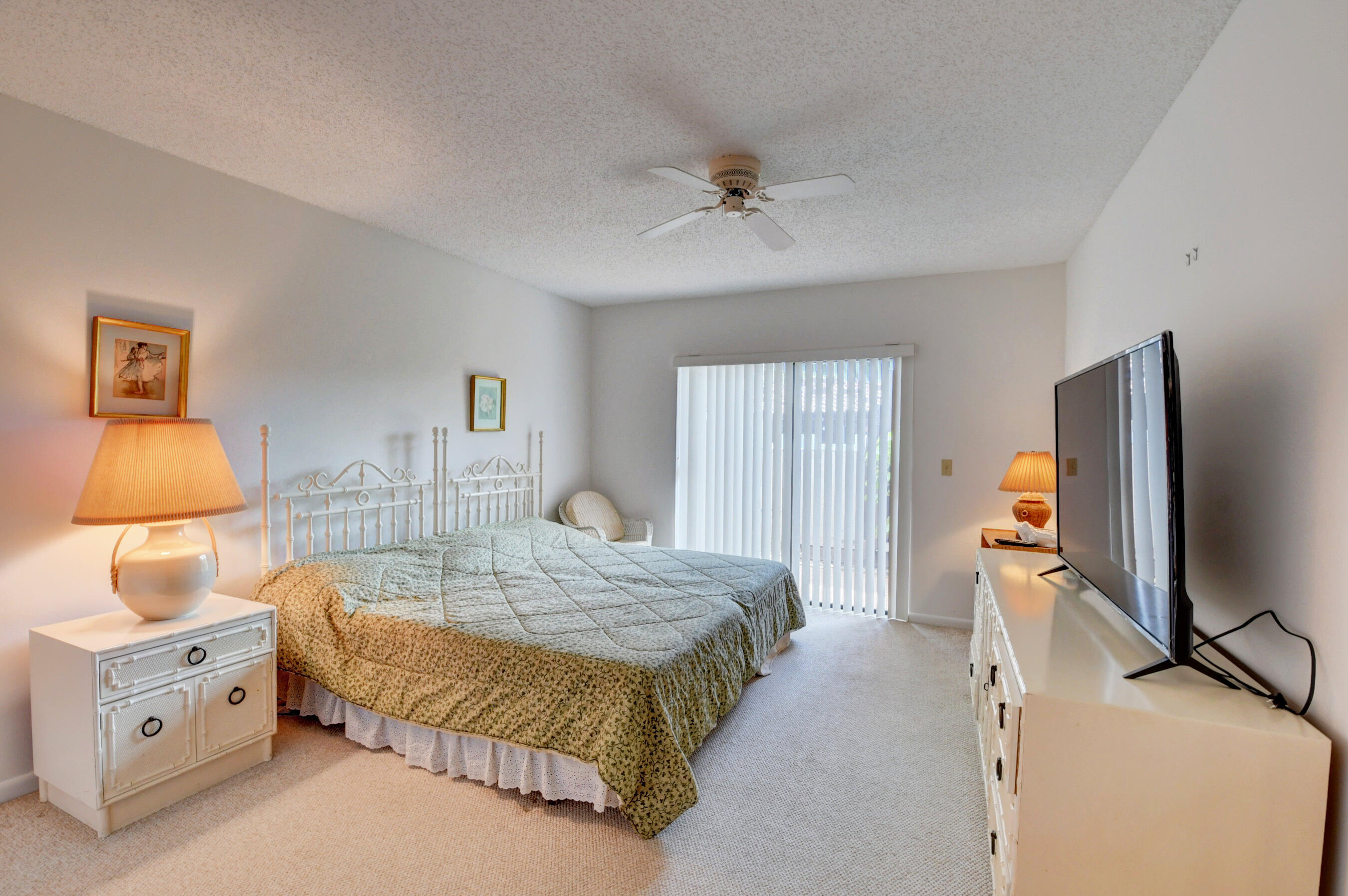 GLADES OF BOCA LAGO CONDO - Residential