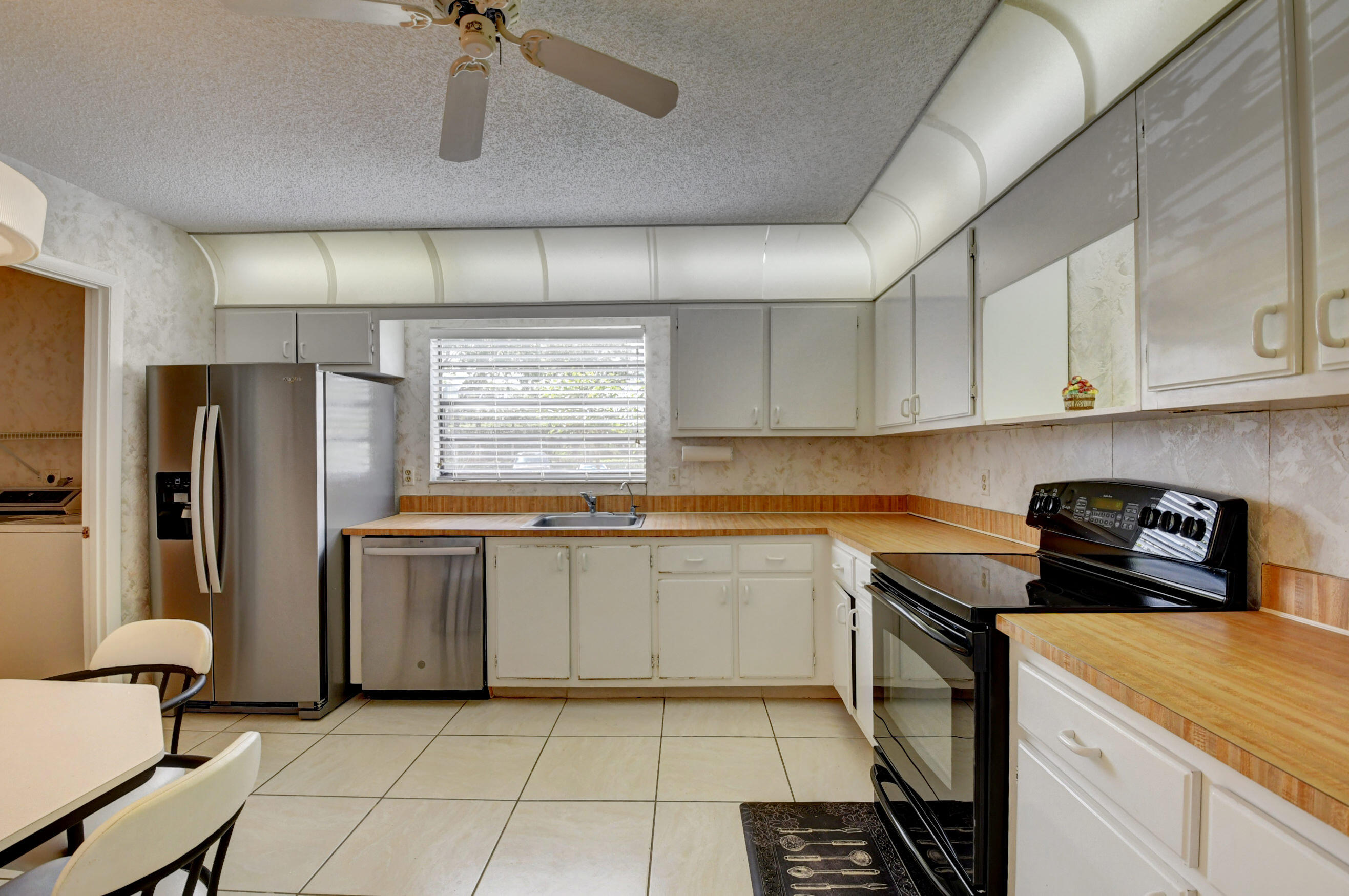 GLADES OF BOCA LAGO CONDO - Residential