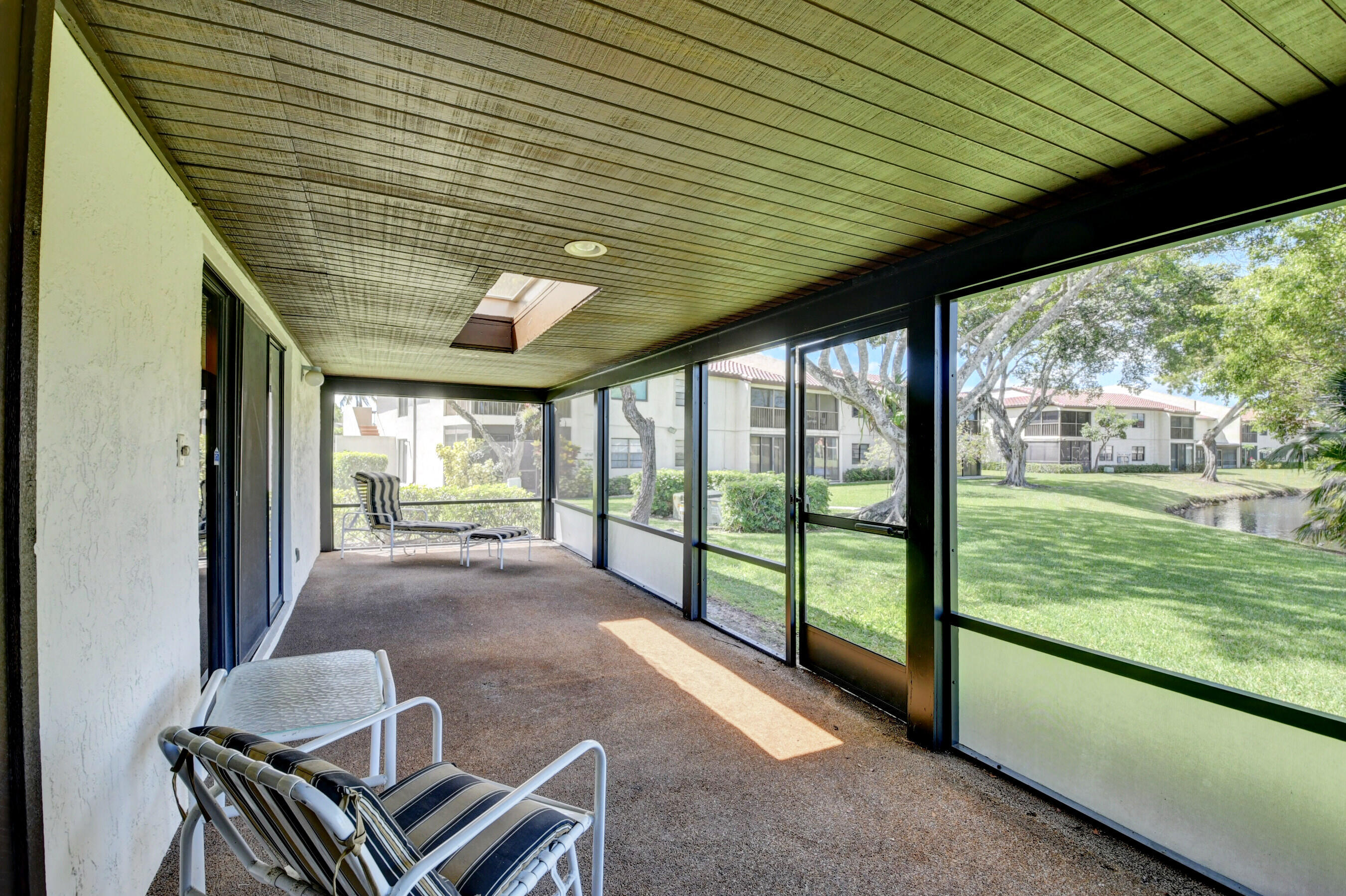 GLADES OF BOCA LAGO CONDO - Residential