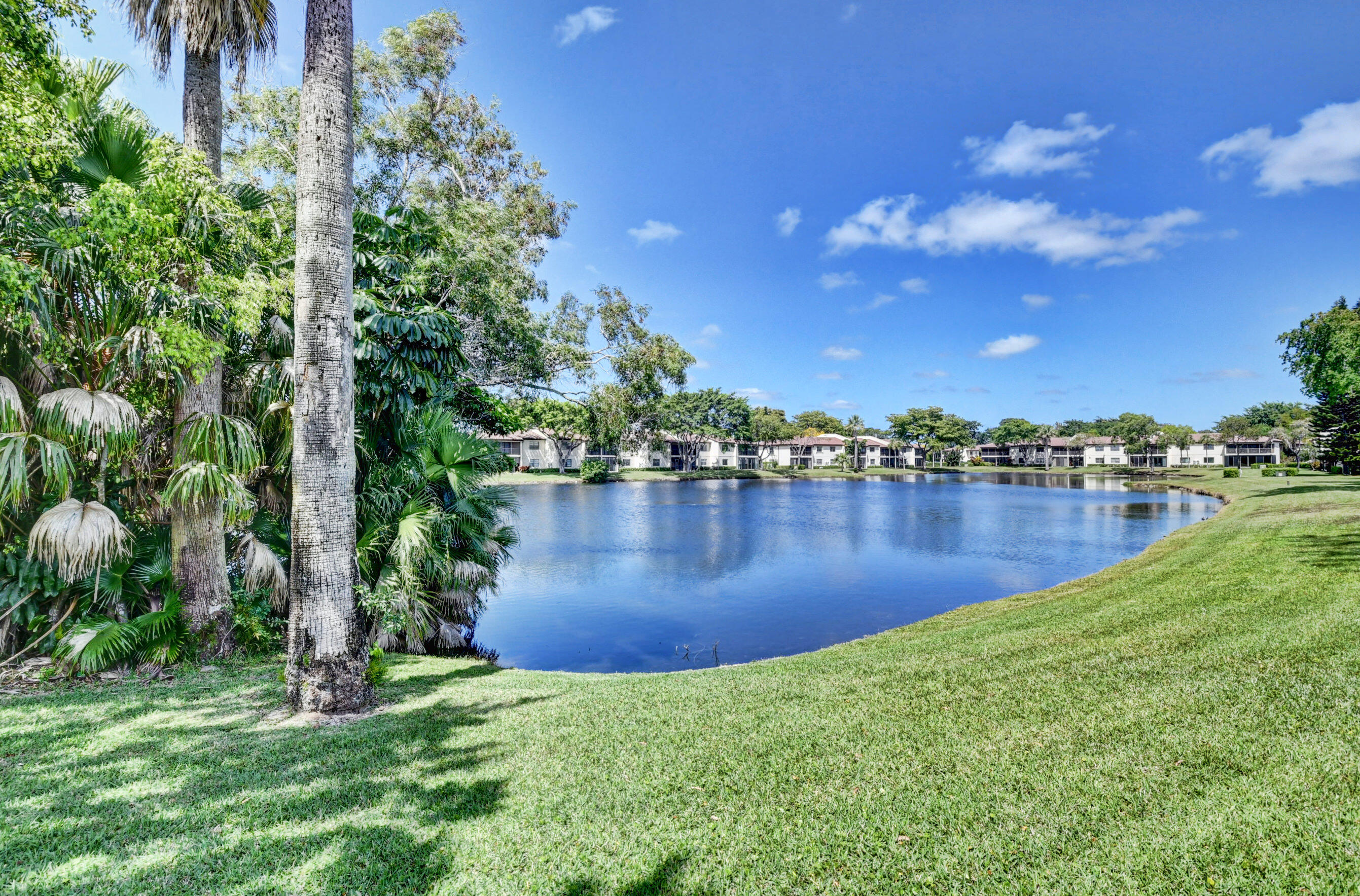 GLADES OF BOCA LAGO CONDO - Residential
