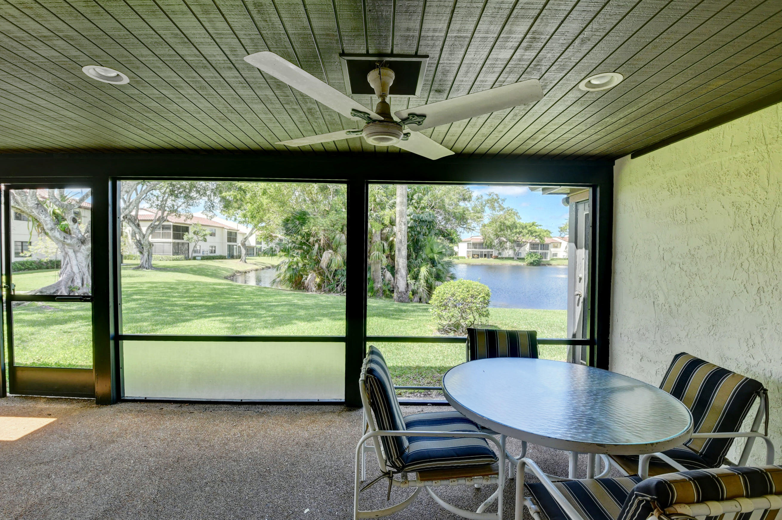 GLADES OF BOCA LAGO CONDO - Residential