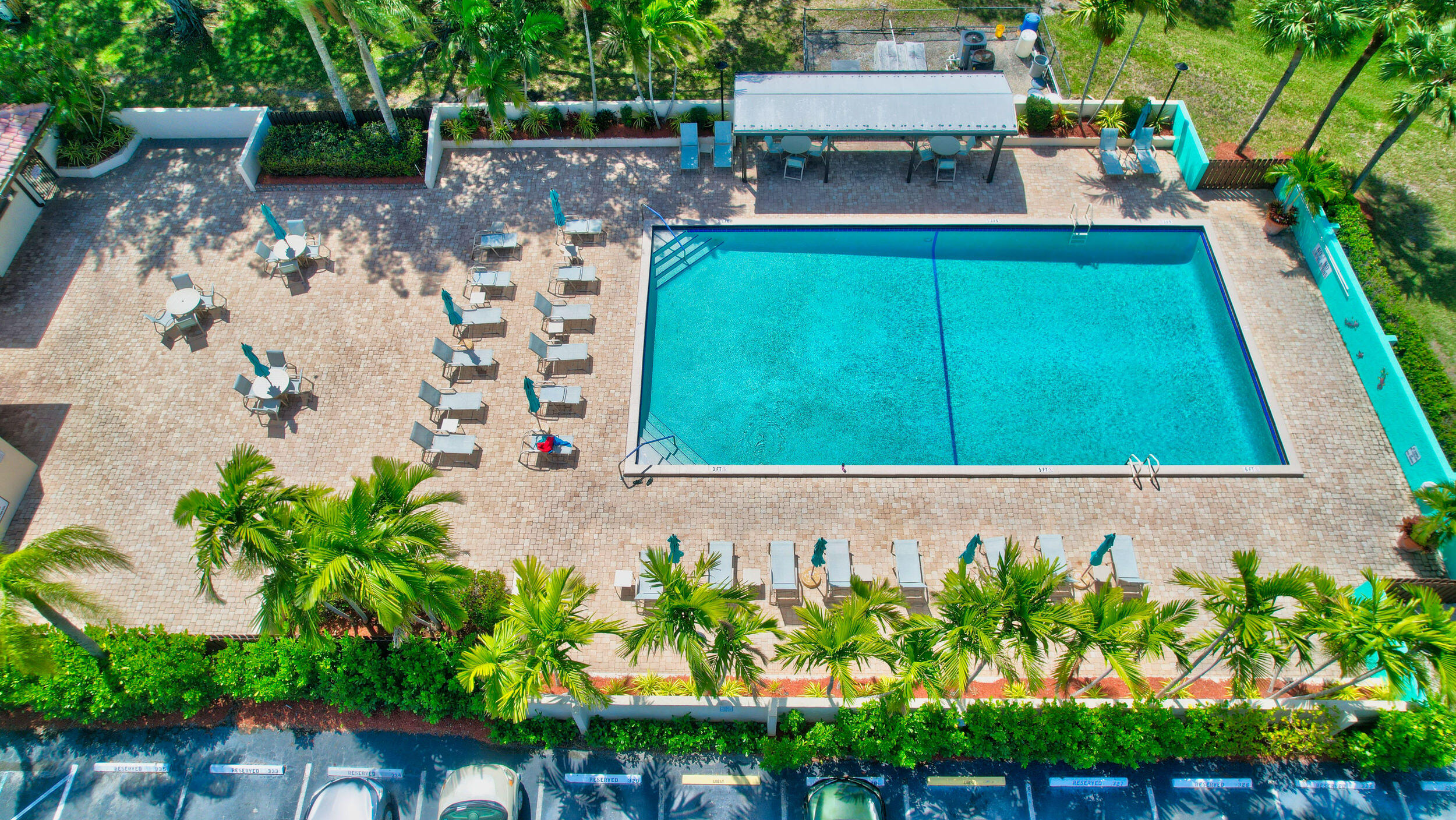 GLADES OF BOCA LAGO CONDO - Residential