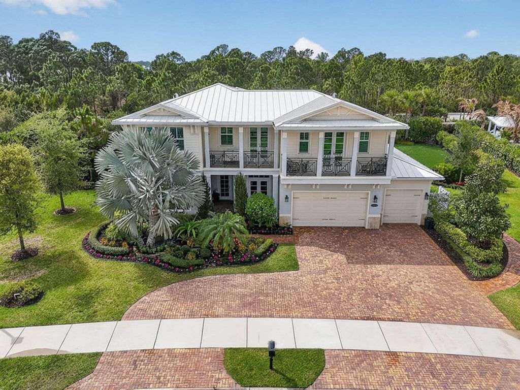 Photo of 19966 SE Gallberry Drive, Jupiter, FL 33458 (MLS # B26011033)