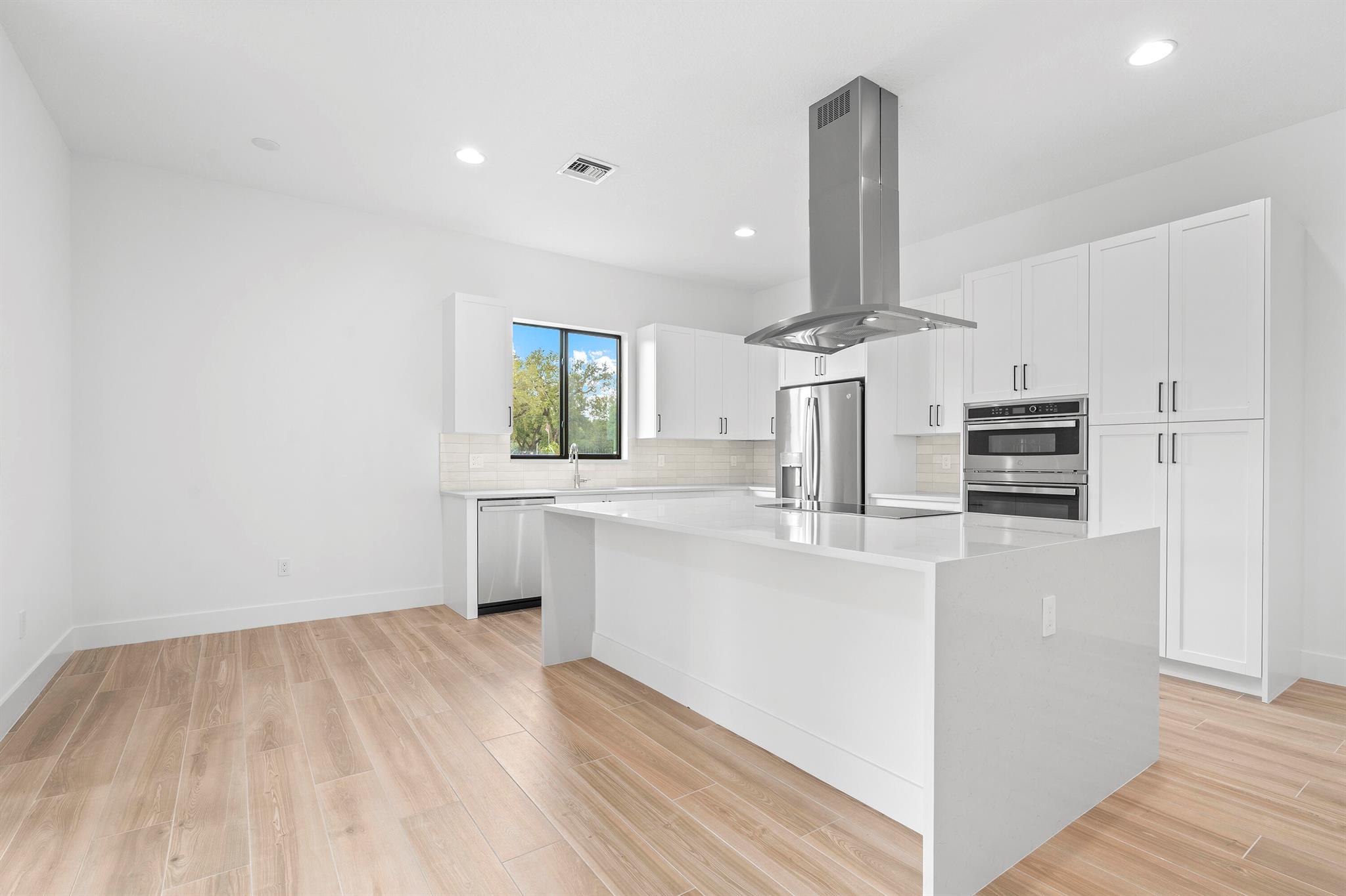 1450 SW 23rd Street