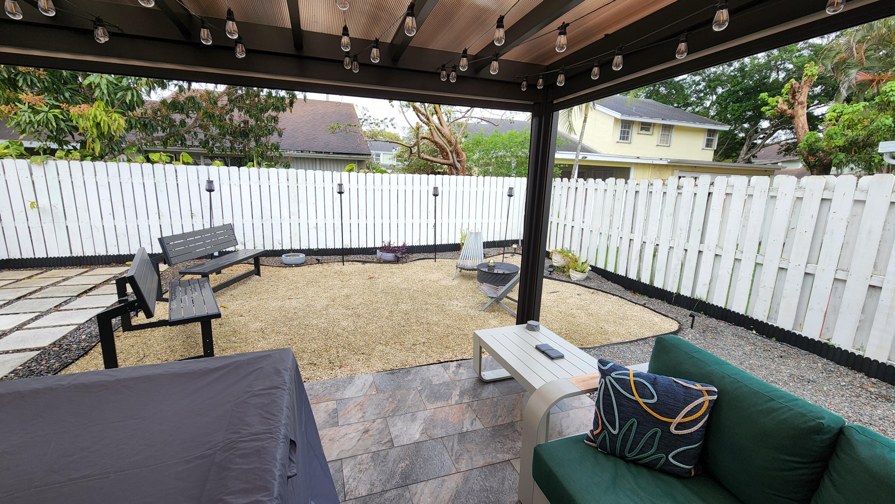 SCARBOROUGH I - Residential