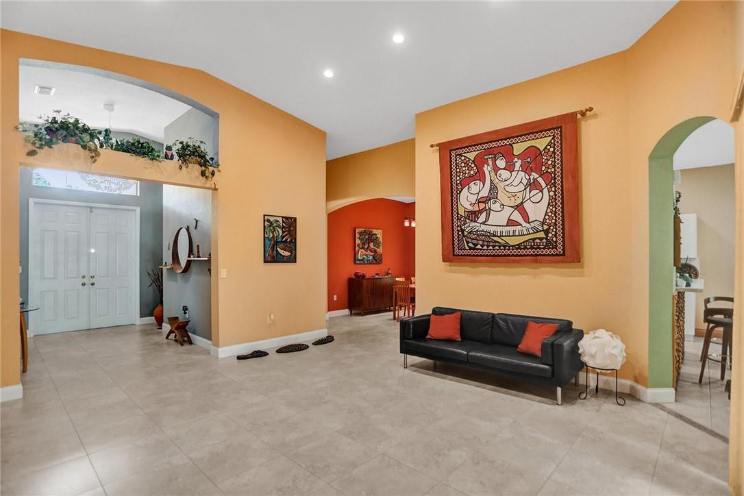 Monarch Lakes-Palm Cove - Residential