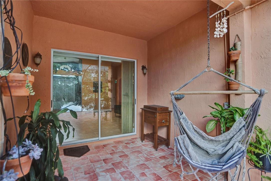 Monarch Lakes-Palm Cove - Residential