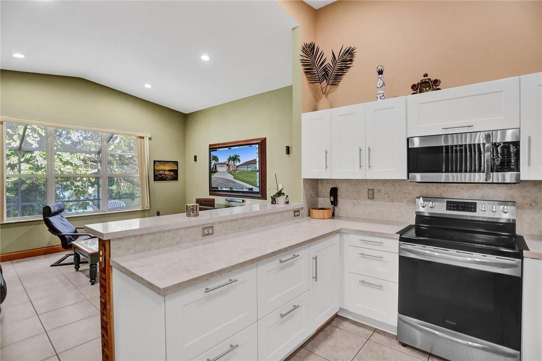 Monarch Lakes-Palm Cove - Residential