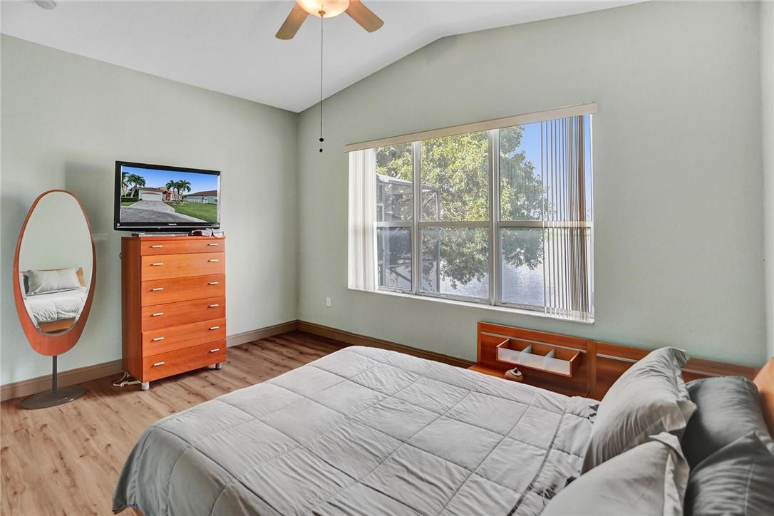 Monarch Lakes-Palm Cove - Residential