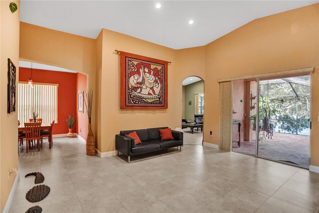 Monarch Lakes-Palm Cove - Residential