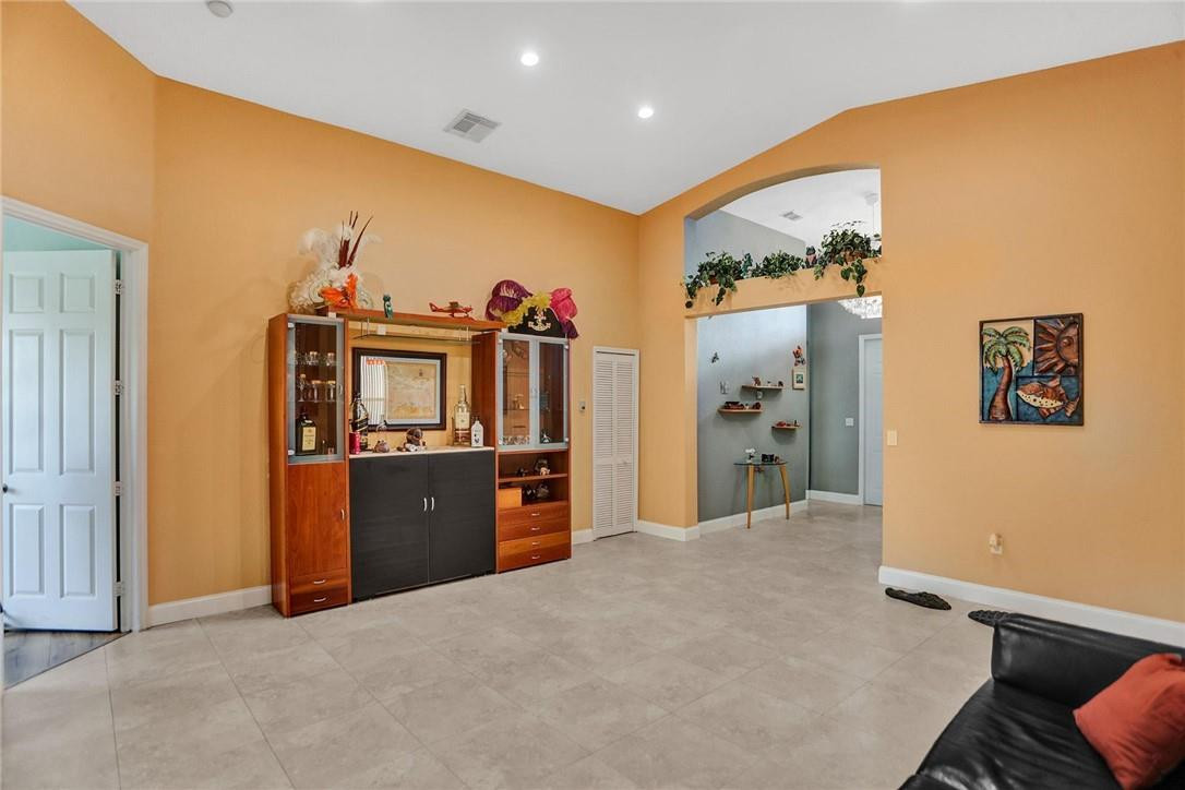 Monarch Lakes-Palm Cove - Residential