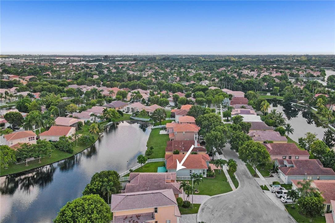 Monarch Lakes-Palm Cove - Residential