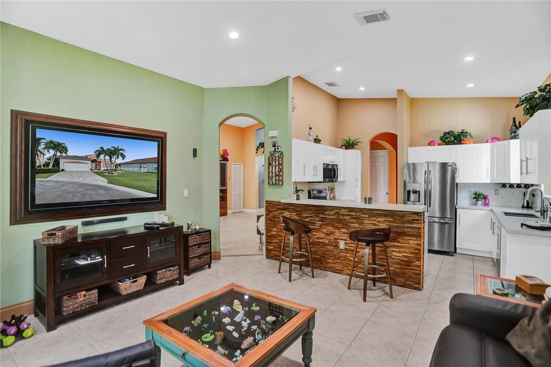 Monarch Lakes-Palm Cove - Residential