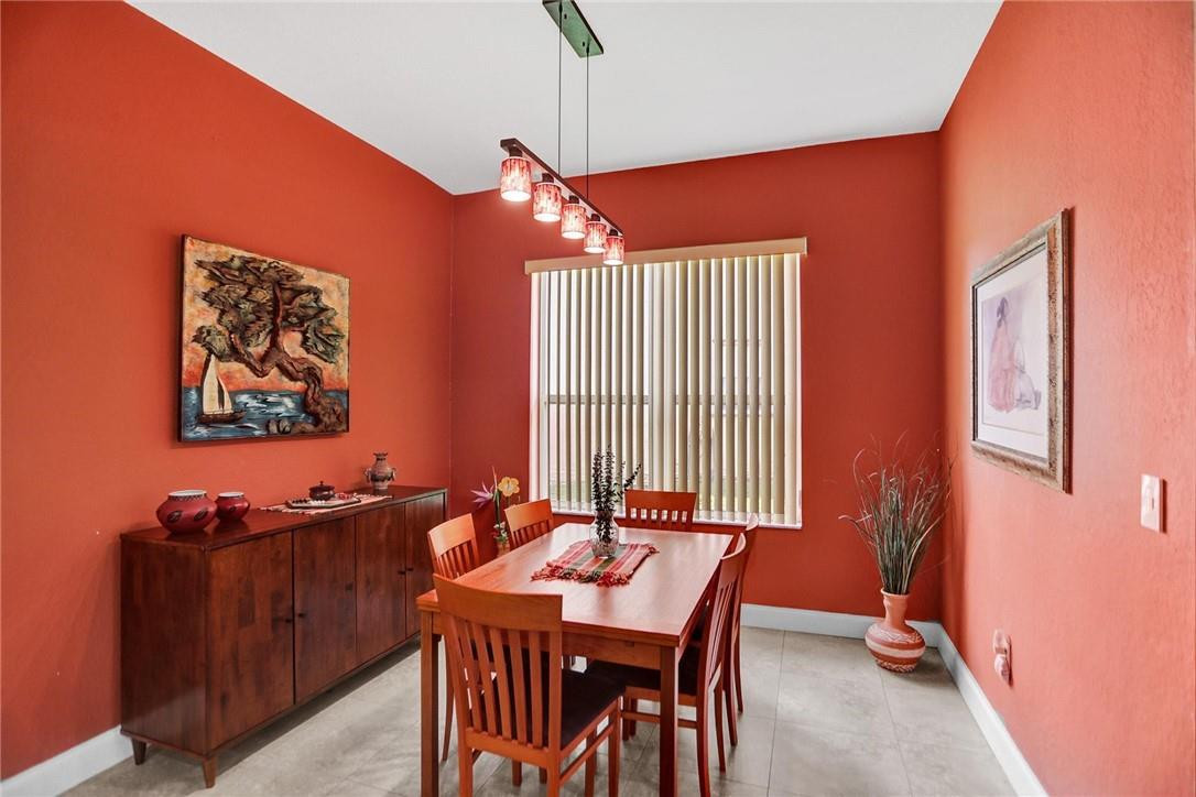 Monarch Lakes-Palm Cove - Residential