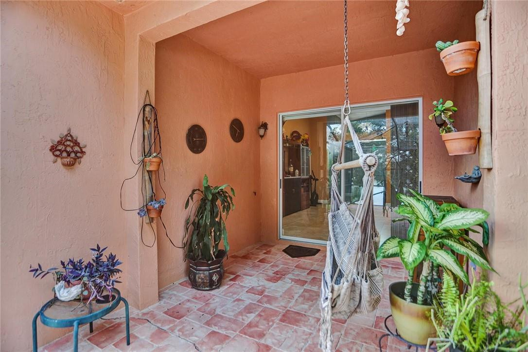 Monarch Lakes-Palm Cove - Residential