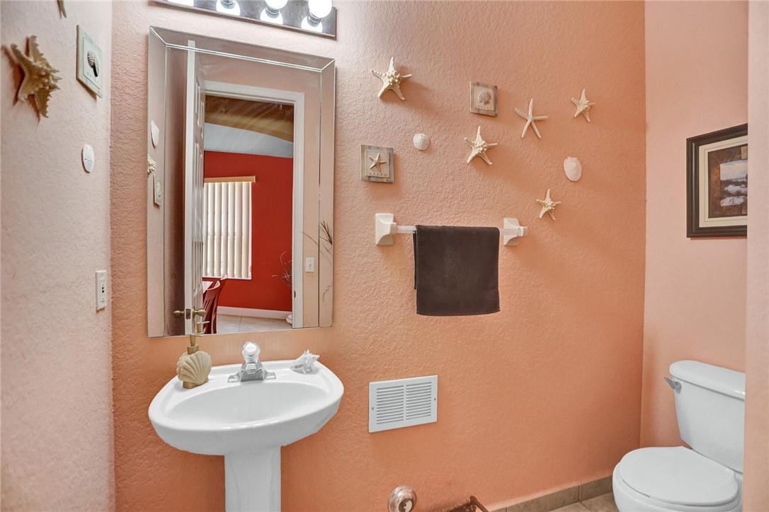 Monarch Lakes-Palm Cove - Residential