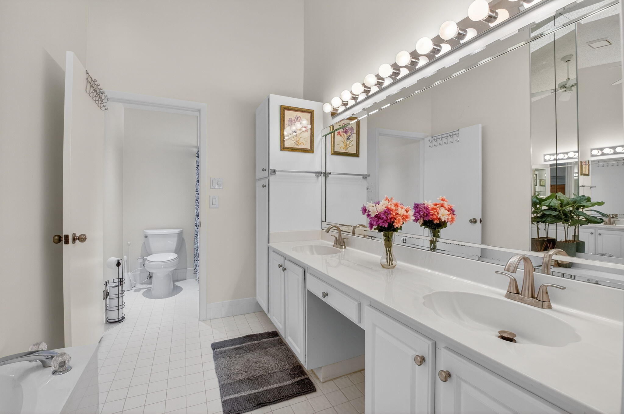 PALM SHORES WINDWARD - Residential