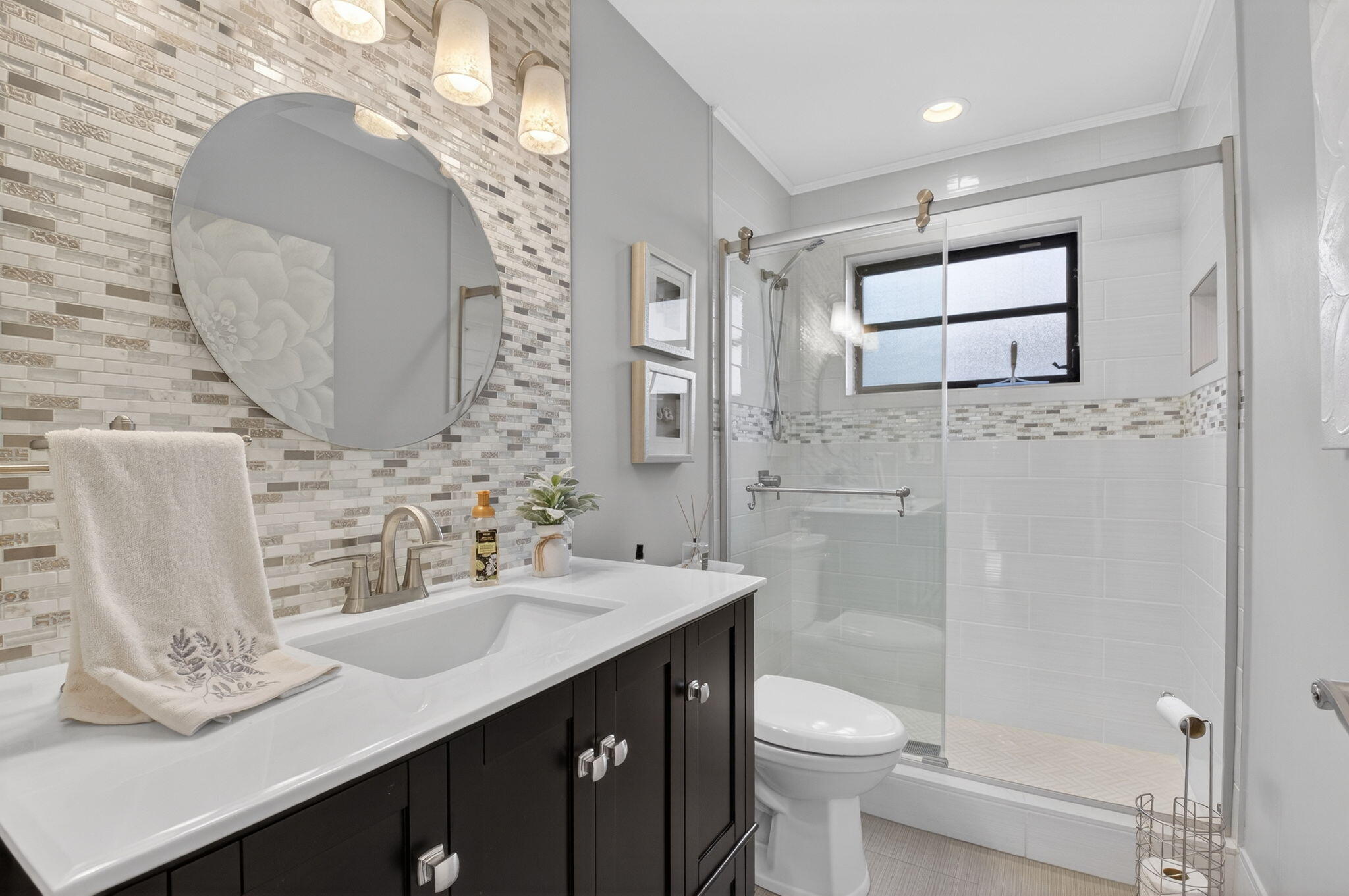 PALM SHORES WINDWARD - Residential