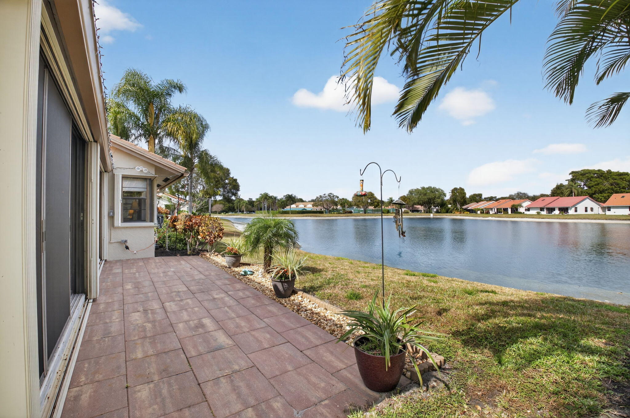 PALM SHORES WINDWARD - Residential
