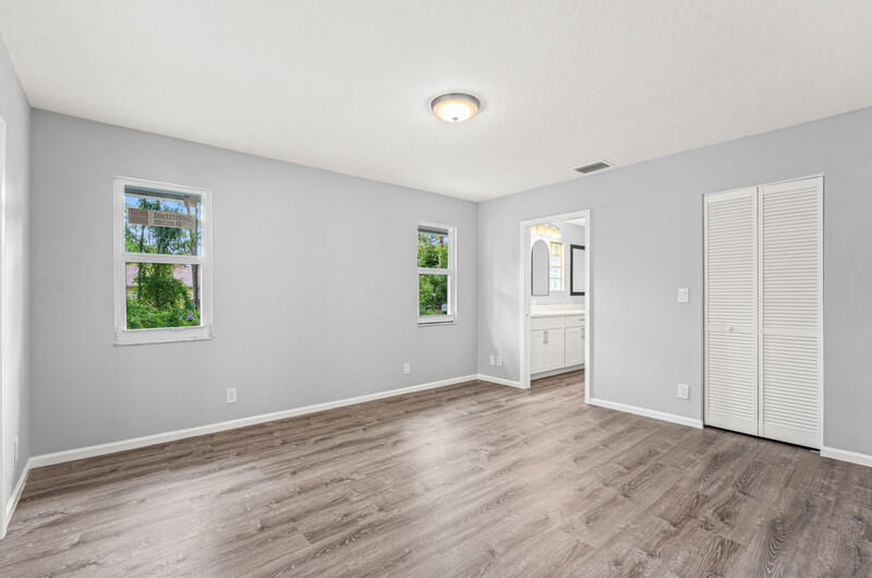 the Acreage - Residential