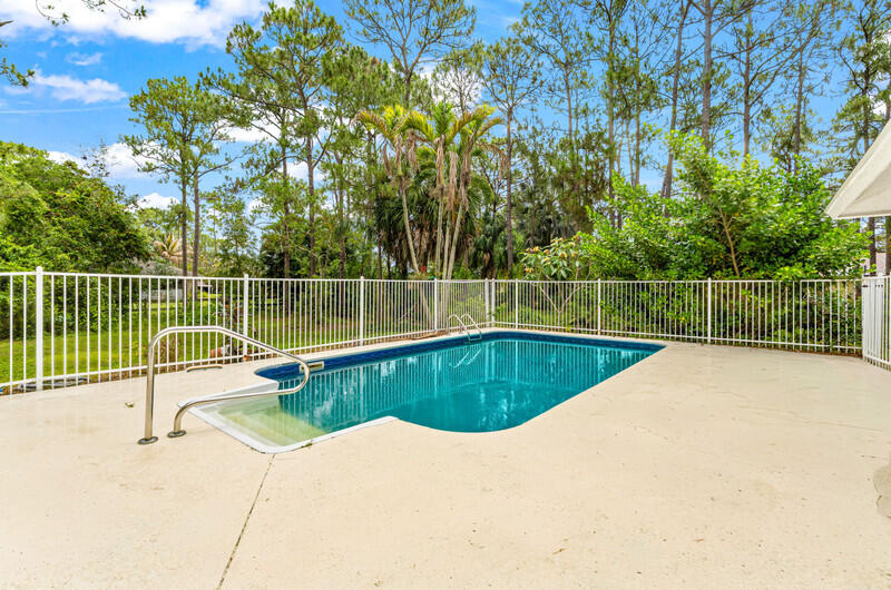 the Acreage - Residential