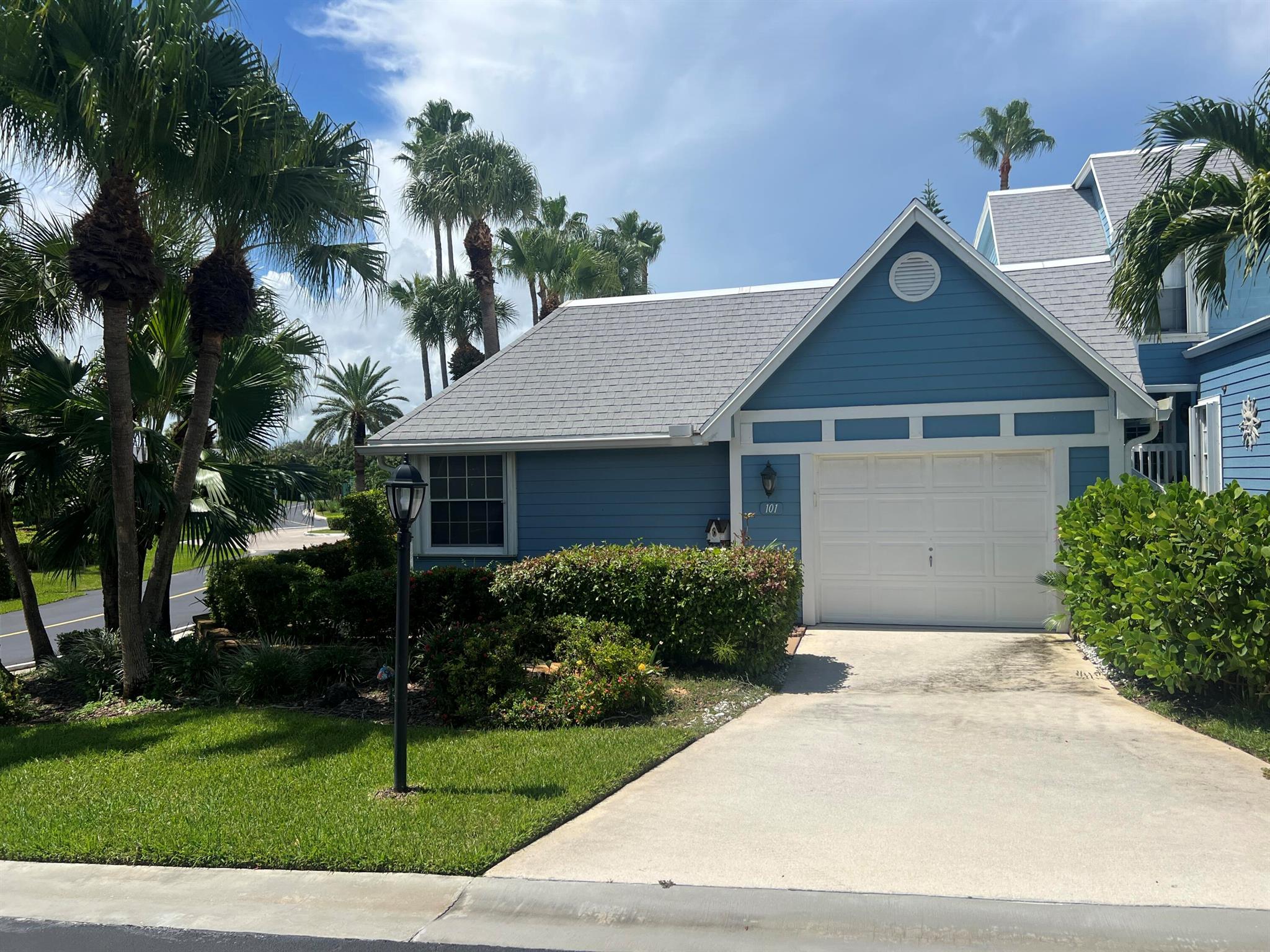 One story ANNUAL BEACH RENTAL with single car garage. Walk to the beach in less than 5 minutes (unit is only .36 of a mile from the front door to the sand!). You can rent this for an entire year for what some beach rentals charge just for winter season! It's a 3 bedroom 2 bath all on one floor and has a 1 car garage, plus parking in the driveway. The community pool, tennis courts, pickle ball courts, basketball hoop, and more are less than a block away from the unit. You can't find a better location! Unit has granite counters, updated baths, screened and open patio space, and the community offers live manned gated security! Rent it now before someone else beats you to it!