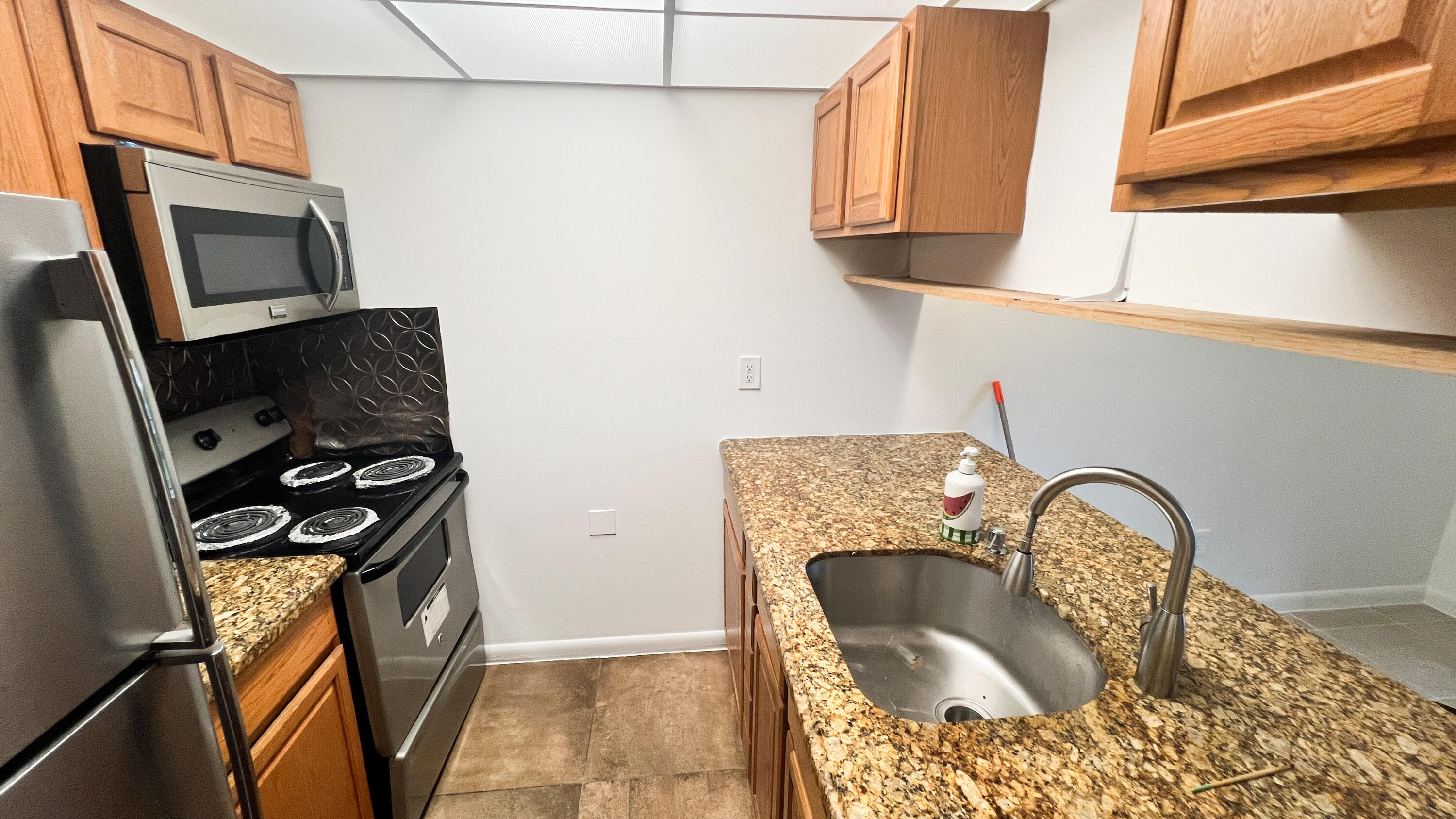 6061 N 10th Avenue 144