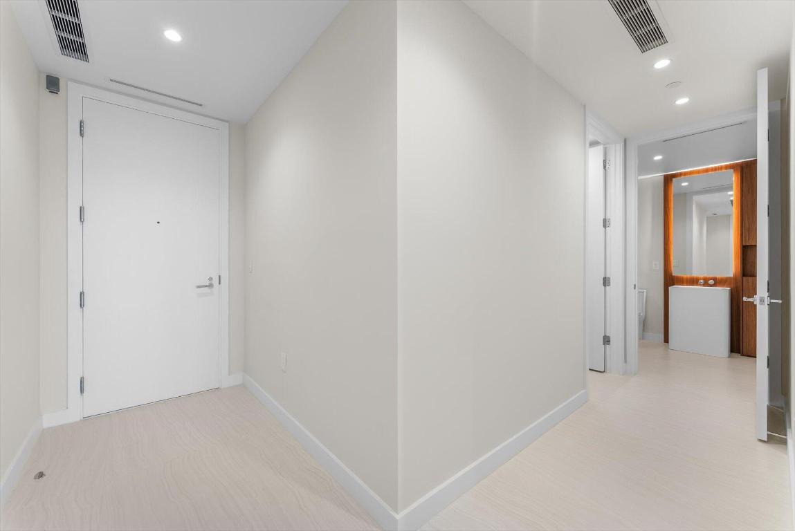 220 SE Mizner Boulevard 609