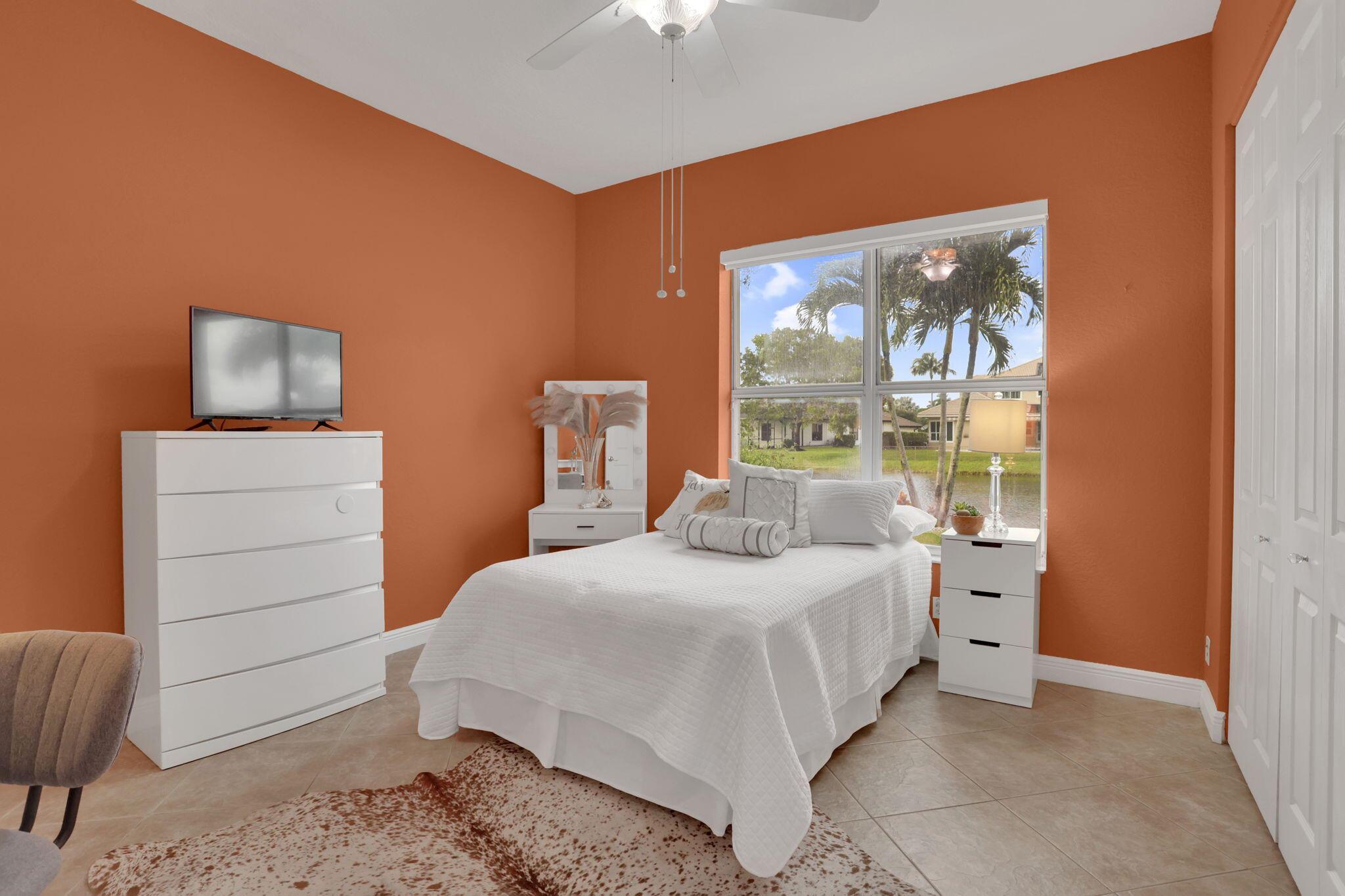 PARKLAND ISLES - Residential