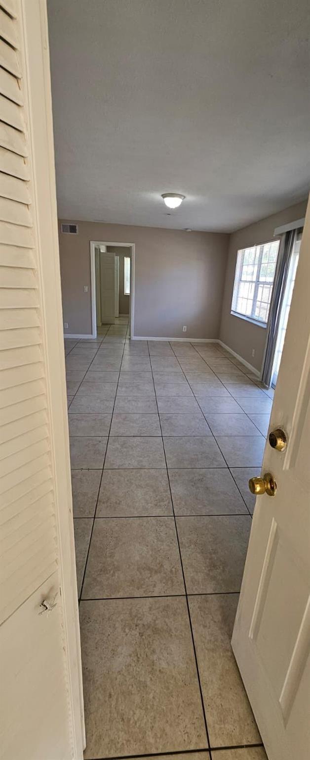 MODEL LAND CO - Residential Lease