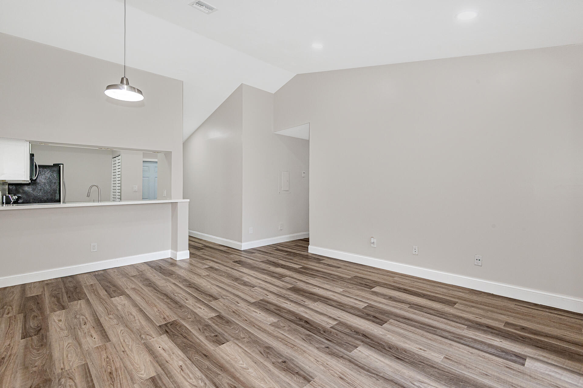 GLENWOOD SUBDIVISION - Residential Income
