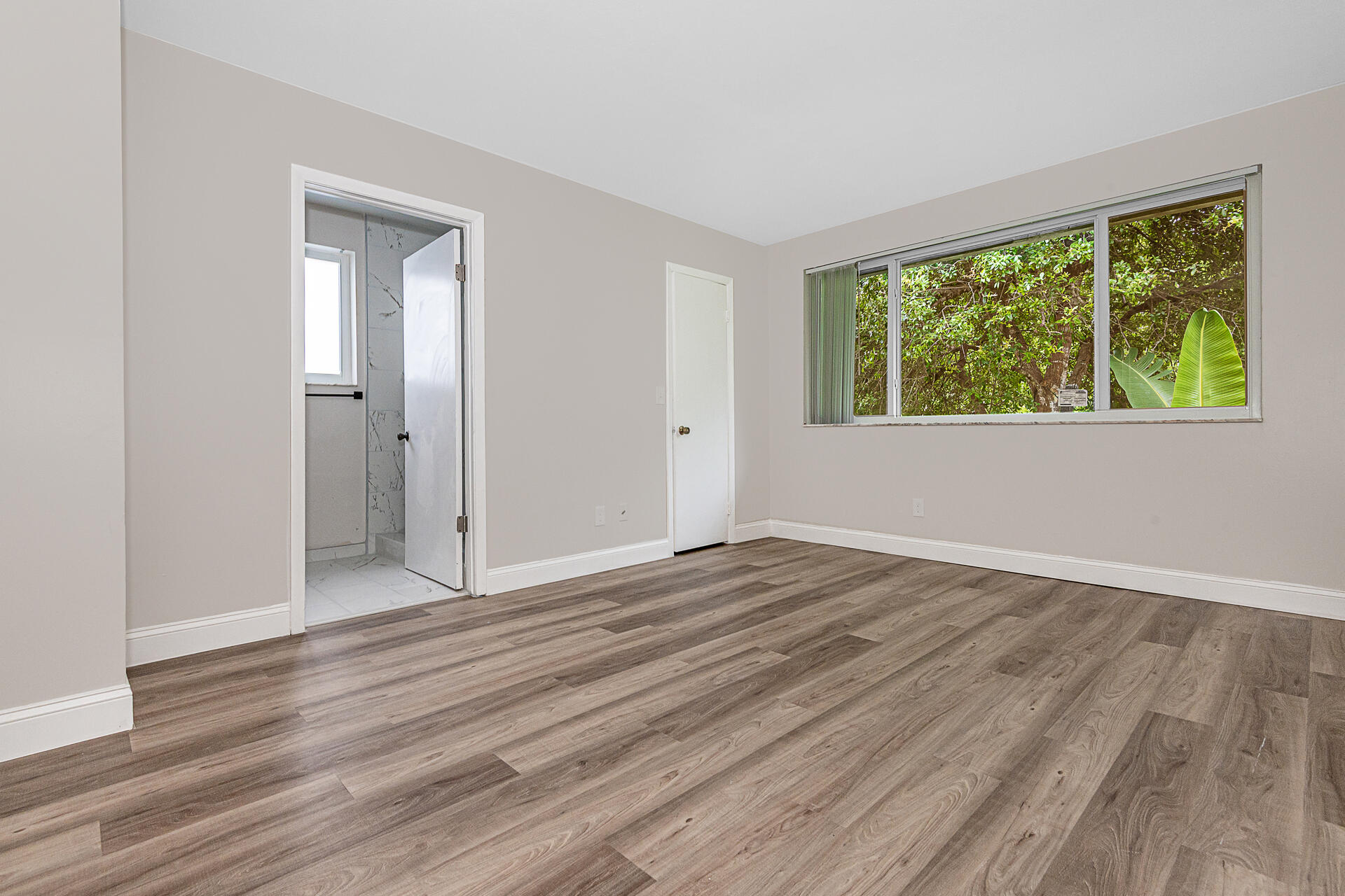 GLENWOOD SUBDIVISION - Residential Income