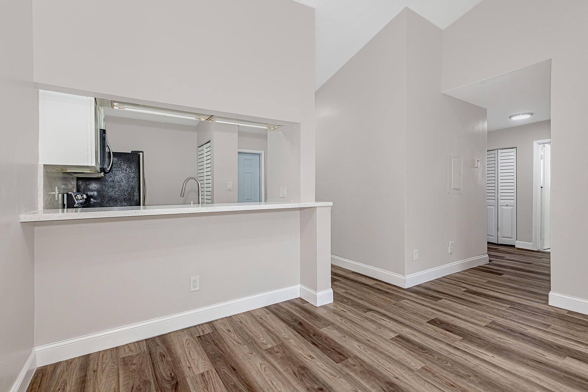 11500-11506 NW 43rd Court